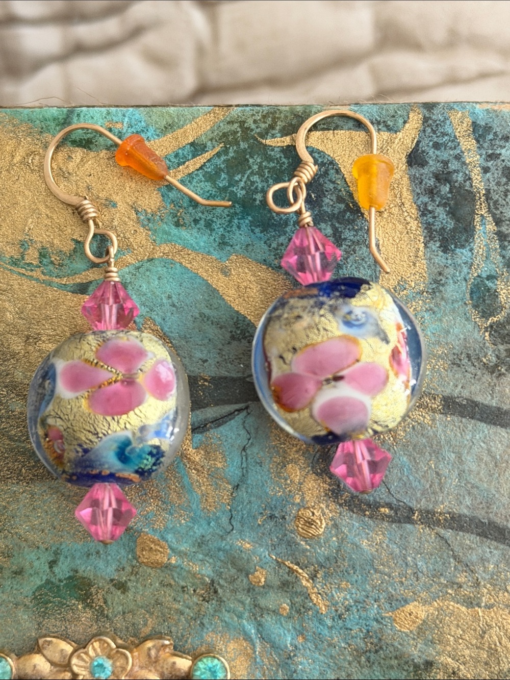 Gorgeous artist made glass earrings pink and blue gold exquisite